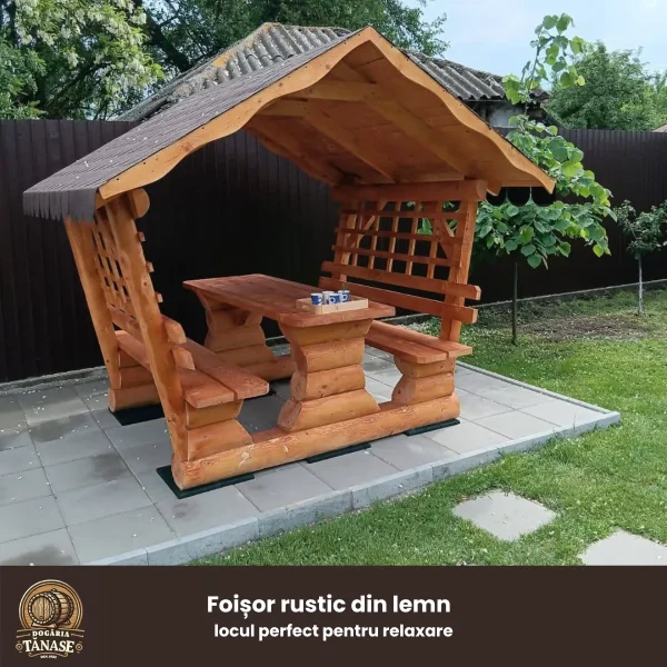 Foișor din lemn masiv pentru curte sau grădină